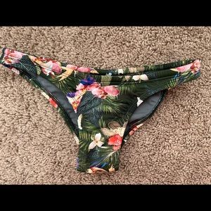 Jolyn Printed Europe Bottom